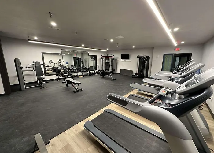 Peaceful Midtown With Gym And Parking Tulsa